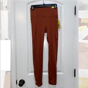Maroon Leggings with Ankle Detail
